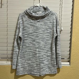 Liz Claiborne Weekend Cowl Neck Tunic - Gray - Size L